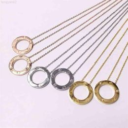 Pendant Jewellery Necklace female classic circle shape Titanium Fashion aurum Silver Rose Gold trend versatile couple with box201u