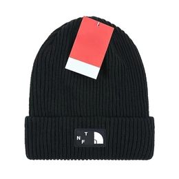 Designer knitted hat 2024 high quality cashmere hat three-color stripes classic style with winter couple style beanie hat L-11
