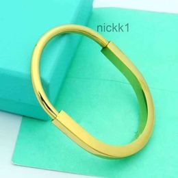 Bracelet Luxury Designer Horseshoe Shaped Titanium Steel Rose Gold Jewellery B8LL