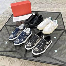 Luxury Brand 23s/s Perforated Gancini Sneakers Shoes Men Grained Calfskin Suede Mesh Gancio Party Dress Casual Elegant Skateboard Walking Eu38-46 12