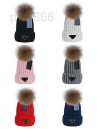 Beanie/Skull Caps Designer 2023 Woollen Hat Autumn and Winter New Fashion Knitted Hat Outdoor Casual Cow Hat Warm Cold Hat 93Q2