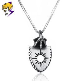 Pendant Necklaces Punk Eagle Claw Necklace For Men Sun Shield Vitage Silver Stainless Steel Box Chain Male Jewelry196m