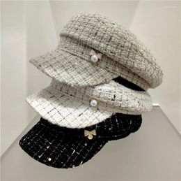 Berets 202312-may-yl Ins Chic Coarse Tweed Butterfly Pearl Pendant Lady Service Hat Women Leisure Visors Cap
