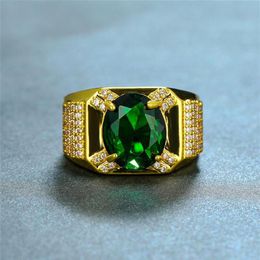 Wedding Rings Gorgeous Female Male Crystal Green Stone Ring Luxury 18KT Yellow Gold Big Oval Engagement For Men Women174W