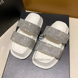 Designer bling rhinestone platform slippers sandals fashion outdoor leisure slipper women personality beach shoes sandals white