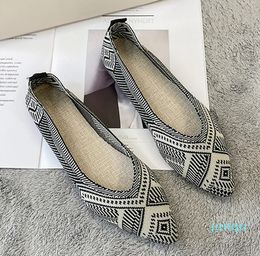 Dress Shoes Spring Mesh Ballet Flats Stretch Knitted Shallow Flats Pointed Toe Slip on Loafers Soft Rubber Sole Boat Shoes Single Shoes