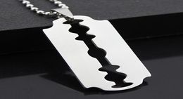 2022 Titanium Steel Fashion Razor Blades Pendant Necklaces Punk Rock Men Jewelry Cool Shaver Necklace for Party Gift4475020