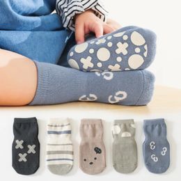 4 Pairs/lot Anti-slip Non Skid Ankle Baby Socks With Rubber Grips Cotton tube Children Socks For Boy Girl Toddler Floor Socks 231221
