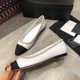family small fragrance chain Colour matching light mouth leather single fairy style daily pointed flat scoop shoes