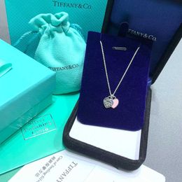 3KKL Valentines Pendant Necklaces 2024 Designer t Family Sterling Silver Double Heart Gift Necklace Female Enamel Blue Pink Day 925 Collar Chain