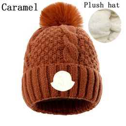 Beanie Warm Knitted Cap Ear Protection Casual Temperament Cold Cap Ski Caps Multi-color High-quality Beanie Hats Couple Headwear S-14