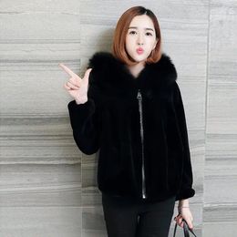 Women's Fur Coat 2023 Winter Korean Fashion Temperament Imitation Sheepshearing Collar Short Paragraph Womens Clothing