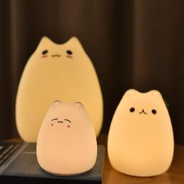 Night Lights Cute Animal Little Cat Touch Sensor Control LED 3 Batteries Soft Silicone Lamp Lantern Gift Decorative238I