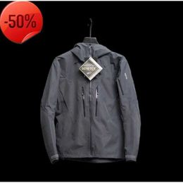 Men's Jackets 2023 ARC Three-layer Outdoor Waterproof Jacket for Men SV Male classic Casual Hiking Coat New High End 888ss