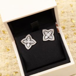 2024 Luxury quality charm square shape stud earring with sparkly diamond in silver color have stamp PS3640A