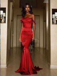 2024 New Vintage Off Shoulder Evening Dresses Wear Dark Red Green Satin Formal Short Sleeves Mermaid Prom Dress vestidos de fiesta Sweep Train Overskirts