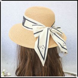 Designer Wide Brim Hats Grass Braid For Women With Fashion Letters Woven Bow Scarf Straw For Spring Summer Beach Vacation Sun Protection Girl Female