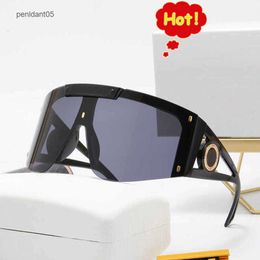 Sunglasses Classic Mens Fashion Designer Woman Lens Goggles Trend Color Large Size Driving Eyewear Spectacle Frame