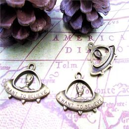 45pcs Antique Bronze tone alien UFO Charms Pendants 20 x 30 mm i want to believe 2400