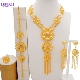 Luxury Crystal Flower Dubai Gold Colour Jewellery Sets For Women Bridal Long Tassel Necklace Sets African Arab Wedding Party Gifts 231221