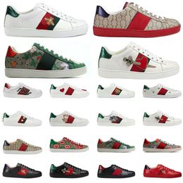 Designer Casual Shoes Men Womens Outdoor Shoes Bee Ace Sneakers Tiger Snake Embroidered White Green Stripes Leather Shoe Flat Platform Walking Sports Trainers