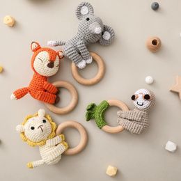 1Pc Wooden Baby Crochet Rattle Toys Lion Teether Ring born Teething Rodent Educational Soother Molar 231221