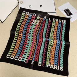 Designer Fabric Small Square Scarves Simple Scarf European Brand Spring New Hairdress Fashion Clothing Accessories Exquisite Desig230S