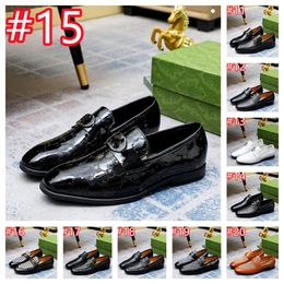 30Model Men British Formal Designer Dress Shoes for Male Coiffeur white Formal Loafers Classic Wedding Party Footwear Slip On Plus Size 38-45