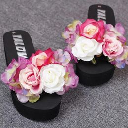 Flops New Female Summer Beach Shoes Handmade Flower Women Slippers Female Flip Flops EVA Wedges Platform Sandals