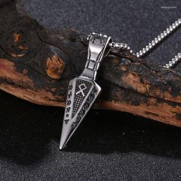 Pendant Necklaces Retro Viking Spear Odin Triangle Rune Men's Necklace Chain Scandinavian Jewelry Vintage Male Gifts GL0085