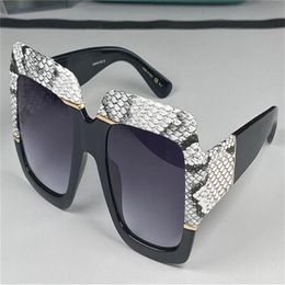New fashion women design sunglasses square snake skin frame top quality popular generous elegant style 0484 uv400 protection g249i