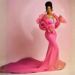 Pink Mermaid African Gorgeous aftonklänningar Långt tågflinghylsa med pärlor Formell klänning Illusion Neck Sexig special OCN -klänning för kvinnor