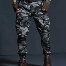 Men's Jeans Military Tactical Pants Men Combat Trousers Multi-pocket Waterproof Casual Camouflage Cargo Pants Training Outdoor Male J231222