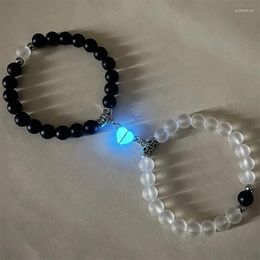 Charm Bracelets 2pcs 8MM Black White Beaded Bracelet Set Luminou Magnetic Heart Glow In The Dark Couple For Lover Women Gift