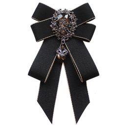 Vintage handmade ribbon bow Brooch Rhinestone crystal necklace men's suit collar pin luxury woven ribbon Jewellery accessories 231222