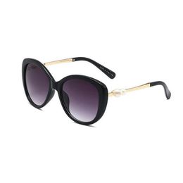Sunglasses Family Finds 2021 Women Polarised Cat Eye Oversized Eyeglasss UV400 Fashion Pearl C And Letters309F