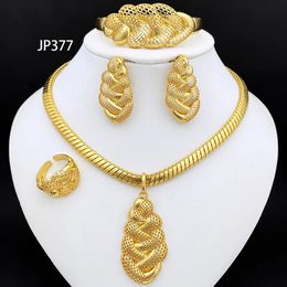 Italian 18K Gold Plated Jewellery Set Fashion Necklace And Earring Sets For Women bijoux de mode ensembles 231221