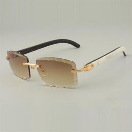 Buffs sunglass 8100915 with natural mixed horn snd engraved Colours and clear cut lenses 56mm174M