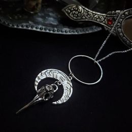 Morrigan Moon Goddess Crow Skull Necklace Gothic R Jewellery Pagan Celestial Witch Women Gift 2021 Pendant Fashion Long Necklaces231f