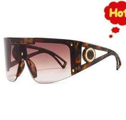 Sunglasses European and American New Large-frame Goggles Personalised Mask Style Fashionable for Women