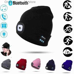 Beanie/Skull Caps Winter Knitted Beanie Hat with Light Earphone Bluetooth Led Light Luminous Outdoor Mountaineering Handfree Music Headphone Hat Q231222