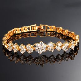 Flowers Diamante Bracelets Transparent Zircon 18k Gold Trendy Classic Designer Accessories Women Link Chain Charm Bracelet Iced Ou273P