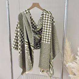 10Aデザイナースカーフメンズレディースラグジュアリースカーフ秋と冬の暖かい屋外ファッション格子縞のスカーフ5色オプションの絶妙なギフトボックス