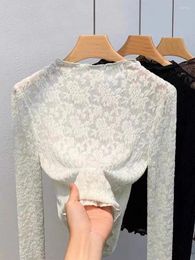 Women's Blouses Lace Undercoat Women Net Gauze With Spring And Autumn Long Sleeve Top Fashion Hook Flower Hollow-out Small Shirt