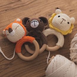 Baby Teether Toys A Free Crochet Rattle Wooden Beech Rings Mobile Gym Nursing Soother Molar Educational Toy Products 231221