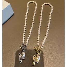 Lady Designer Pendant Necklaces Saturn Heart-shape Pearl Necklace Gold Silver Heavy Feel Niche Fashion Jewellery