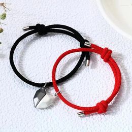 Link Bracelets Fashion Heart -shaped Magnetic Handicon Small Personality Couple Fastening Adjustable Bracelet 2PCS/set
