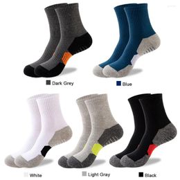 Men's Socks Sweat Comfortable Breathable Cotton Scocks Sports Casual Antibacterial Deodorant Mid-tube