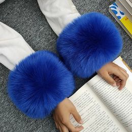 Winter Luxury Fake Fur Cuffs Plush Thick Women Wristband Elastic Oversleeve Female Jackets Arm Warmer Hand Ring 231222
