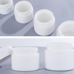 White Porcelain Cosmetic Cream Jar 30g 50g Skin Care Glass Face Cream Bottles With White Lids Lcsam